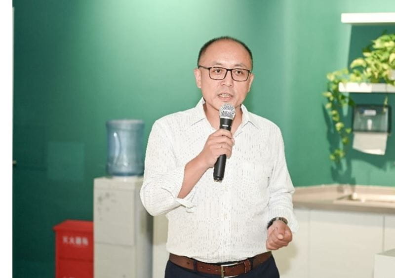 威能郑良亚博士讲话