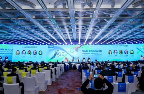 正泰全球发展大会圆桌会议现场照片