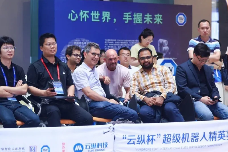 TÜV南德团队在活动现场