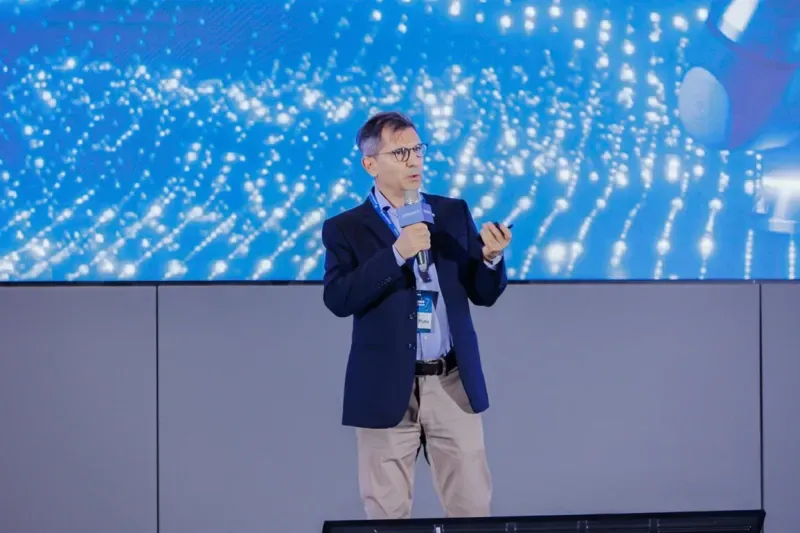 TÜV南德Robert Puto发表演讲